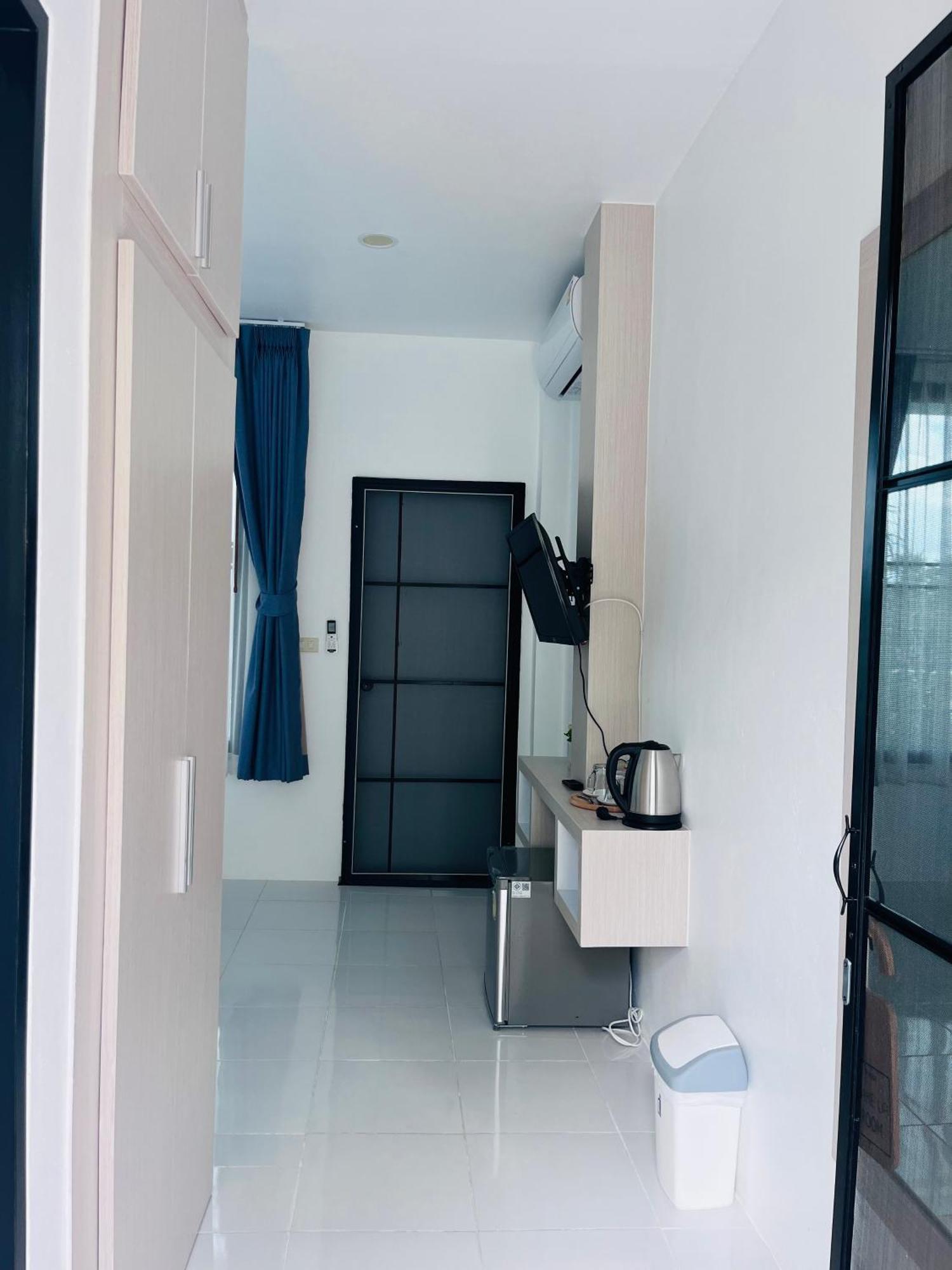White Seaview Residence Klong Muang Beach Εξωτερικό φωτογραφία