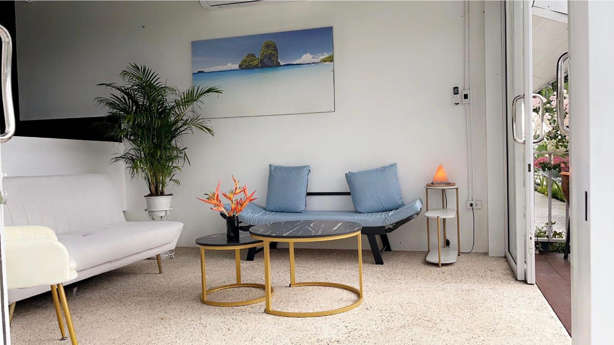 White Seaview Residence Klong Muang Beach Εξωτερικό φωτογραφία